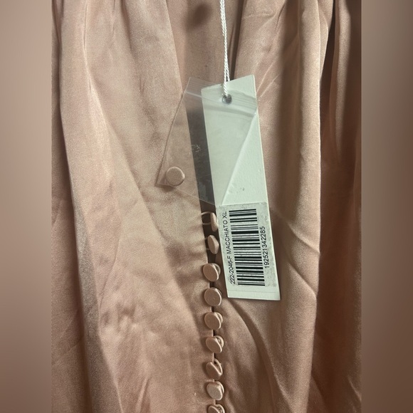 NWT Jonathan Simkhai Audrey Fluid Satin Cape Top Macchiato Size XL - Picture 10 of 11
